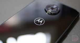 Busca la aplicación device unlock pre instalada en el equipo. Motorola S Moto Z Line Might Not Be Dead