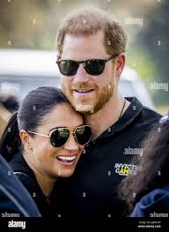 Wife 14 hi-res stock photography and images