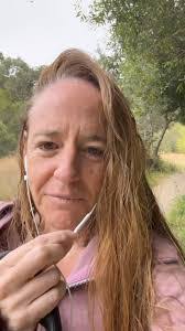 Jeanne Skinner's Instagram, Twitter & Facebook