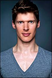 THE LEADING MEN: Lucas Steele Proves His Mettle in Natasha, Pierre and the  Great Comet of 1812