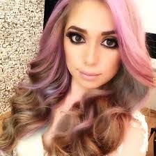 Julie Martz's Instagram, Twitter & Facebook