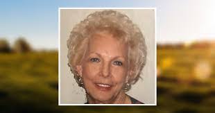 Leisha Ashley's Instagram, Twitter & Facebook