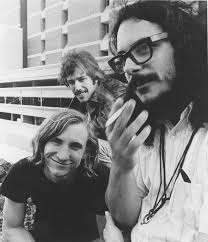 identity clarification in a social context