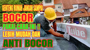Tahan akan goncangan gempa & angin kencang karena pemesangan setiap genteng metal rainbow dengan paku, sehingga kuat dan rapat dan tidak mudah terlepas. Begini Cara Mengatasi Genteng Yang Menempel Tembok Agar Tidak Bocor Dan Tempias Kuli Bank Youtube