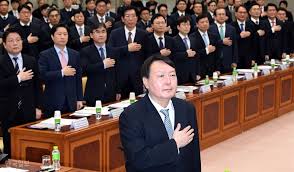 일에 신경을 쓰다 보니 바빠서 결혼이 늦어졌다고 합니다. ê²½ì°° ìœ¤ì„ì—´ ë¶€ì¸ ìˆ˜ì‚¬ìžë£Œ ì¸í„°ë„·ì–¸ë¡ ì— ë„˜ê¸´ ê²½ì°°ê´€ ìˆ˜ì‚¬