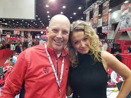 Explore @700wlw twitter profile and download videos and photos cincinnati's news radio 700wlw! Rachel Elliot On Twitter Redsfest Is One Of My Favorite Things Lancemcalister Is Up There Too