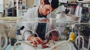 Tu bebé continúa en crecimiento y desarrollo, a esta semana de gestación, tiene el tamaño de una papaya. Ninos Milagro De 23 Semanas De Gestacion