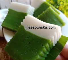 Lihat juga resep tempe goreng tepung beras enak lainnya. Tepung Beras Untuk Membuat Talam Pandan Resep Kue Camilan Lengkap Resep Masakan Lezat Indonesia