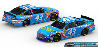 Let's keep the paint schemes rolling so far all the paint schemes are very nice that we have seen so far keep up the good work you all. 2014 43 Waffle House Smithfield Ford Fusion On Behance