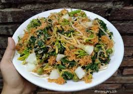 Cara membuat urap sayur resep urap sayurbahan bahan :sayur bayam sayur kacang panjangtauge atau sayur lain sesuai selerakelapa parut bumbu : Resep Urap Sayur Oleh Rahmi Carolina Cookpad