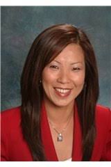 Monica Amundson's Instagram, Twitter & Facebook