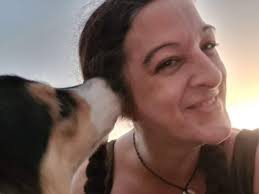 Housesitting services available from 25 Nov to 27 Dec