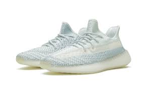 Yeezy Boost 350 V2 Cloud White