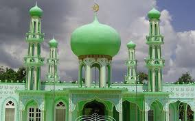 Halamannya yang berada di depan penuh dengan tanaman yang ditanam menggunakan sistem hidroponik. 55 Gambar Masjid Dengan Warna Hijau Top Gambar Masjid