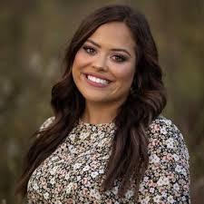 Kennedy Briscoe's Instagram, Twitter & Facebook