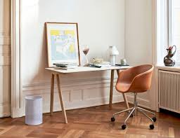 Die optimale schreibtischgröße liegt allerdings bei 160 cm und mehr. Copenhague Cph 90 Desk Schreibtisch Hay Hay Cph 90 Desk