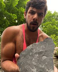 Nice rainy day to be swamping in Hockomock (translates to "Place where  spirits dwell") Fun fact! I never knew until recently that this stone  bridge I've crossed 100 times before is the