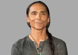 Small Screen: Asian-Led Thriller Series 'Jake Chang' Coming To The CW;  'Dark Winds' Renewed For Season 2; Billy Porter Signs Deal With FX; Tim  Meadows, Jameela Jamil Join Peacock's 'Poker Face' —