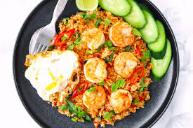 Thai Red Curry Fried Rice (with Juicy Shrimp!) - That Spicy Chick
