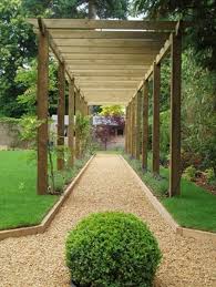 royal walkway pergola 7 2m x 2 4m gardenvinespergolas pergolakits jardin couvert amenagement jardin idees jardin