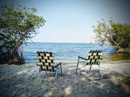 Retro metal lawn chairs made in usa. These American Made Lawn Chairs Have An Old School Flair