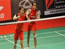 Untuk itu, kami akan mengulas rekomendasi sepatu badminton yang bagus untuk pria beserta cara memilihnya. Teknik Dasar Bulu Tangkis Beserta Penjelasannya Guru Penjaskes