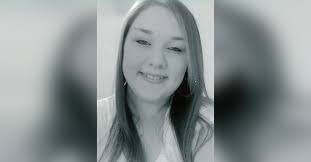 Sierra Simmons's Instagram, Twitter & Facebook