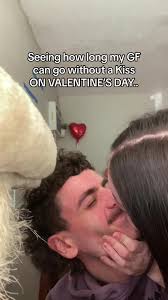 I just KNEW she wouldnt last that long😭 @Natalie Curry🫶🏼 SHE NEEDED  THATT #couple #prank #reaction #viral #vaheandnat