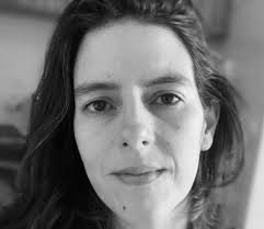 Barbara Santos's Instagram, Twitter & Facebook