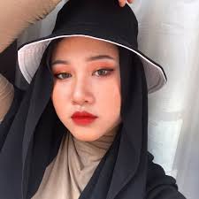 Proton VS Perodua. Sekadar tambah rencah malam buta. Kita raikan semua  pendapat. 👌🏻 Min guna both. 😍 https://bit.ly/39FixzA Kredit Twitter :  Ric @aemieruls_ Full thread : http://bit.ly/3W9qyQQ