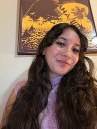 Anne Vigier's Instagram, Twitter & Facebook