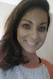 Shanna Hooper's Instagram, Twitter & Facebook