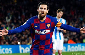 الاسم الكامل له , هو ليونيل أندريس ميسي كوتشيتيني وينطق باللغه الإسبانية:lionel andrés messi cuccittini , واللاعب من مواليد العام 1987 , وجنسيته ارجنتيني , ينتمي الى النادي الكتالوني الاسباني برشلونة ويلعب فيه حتى. Ø¨Ø±Ø´Ù„ÙˆÙ†Ø© ÙŠØ®Ø³Ø± Ù…Ø¨Ù„ØºØ§ Ø¶Ø®Ù…Ø§ Ø¨Ø³Ø¨Ø¨ Ù†Ø¬Ù…Ù‡ Ù„ÙŠÙˆÙ†ÙŠÙ„ Ù…ÙŠØ³ÙŠ