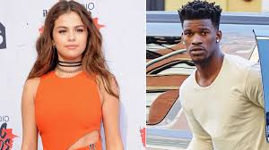 Selena gomez, 28, is rumored to be dating miami heat player jimmy butler, 31, after the two were spotted out to dinner according to various eyewitness two days earlier another user on twitter who claims to be have inside ties to the nba wrote, 'jimmy butler and selena gomez weird couple man.' Is Selena Gomez Dating Nba Player Jimmy Butler Mamaslatinas Com
