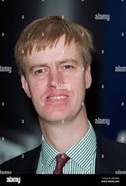 Stephen Timms's Instagram, Twitter & Facebook