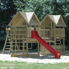 Spielturm Spielgerat Tuv Gepruft Diese Grosse Sehr Solide Anlage 857 X 618 X 347 Cm Aus Dem Naturmaterial Holz Bietet Eine Vielzah Spielturm Turm Stelzenhaus