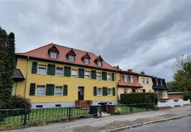 Hier steht eine neu renovierte 3 zimmer wohnung zur vermietung. 2 Zimmer Wohnungen Oder 2 Raum Wohnung In Bitterfeld Mieten