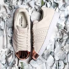 The adidas superstar trainer was an early success on the court, but hip hop pioneers made it an icon on the streets. Dress From The Feet Up In The Adidas Originals Womens Superstar 80s Metal Toe Trainer Adidas Metal Toe Adidas Sneakers