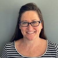 Shannon Kroll's Instagram, Twitter & Facebook