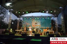 Laser show zilele aradului 2009. O SambÄtÄ De Vis Cu Holograf Puya Dorian Popa Èi Ioana Ignat La Zilele Aradului Aradcity