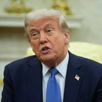 Dog Shows Up at Hospital Where Owner Is Battling Cancer