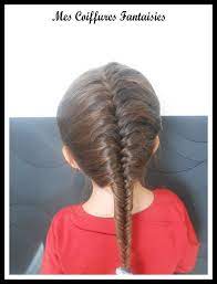 Cette magnifique tresse à l'apparence très compliquée est à peine plus difficile à réaliser qu'une tresse de base. Epingle Sur Coiffures Camille