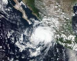 May 23, 2021 · a pesar de que se moverá más rápido, la trayectoria indica que ana se irá alejando gradualmente de eeuu y no tocará tierra en ese país. Ehc2t77fbs0fnm