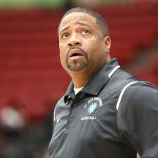 St. Petersburg boys seven games from perfection