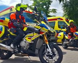 Pin Von Theo Davy Auf First Responder Motorbike Feuerwehr Fahrzeuge Einsatzfahrzeuge Bmw Motorrad
