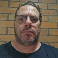 So far so good without falling off the waggen Day1 Breakfast- x3 boiled  eggs Lunch-X2 burgers with cheese Dinner-X2 chicken fillets 1 litre water  Day 2 Breakfast-x1Burger and x1pork chop Snacks-3 boiled