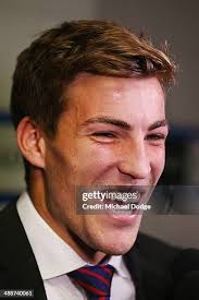 33 Photos & High Res Pictures