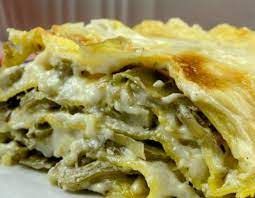 Scopri la ricetta per preparare delle saporite lasagne con carciofi! Lasagne Ai Carciofi Mangiare Bene
