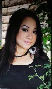 Wow back in 2012.... I miss the old days 🙏🥰😰😥😭