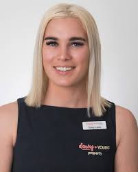 A little something that Farmer didn't show👇🏽 • In 2014, 18 year old, baby  Dais began her real estate career at Elders in Wentworth as a Property  Manager. • Late 2015 marked